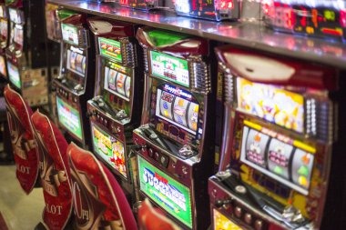 QRIS code scanning on mobile device for besti69 slot deposit